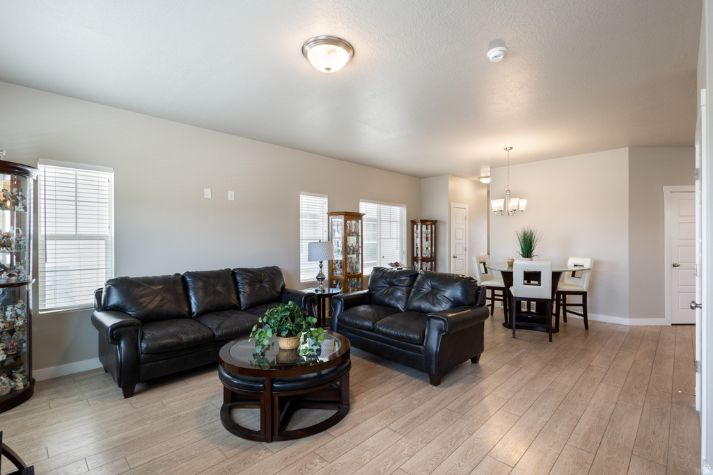 7697 W KING TOP RD Magna, UT 84044