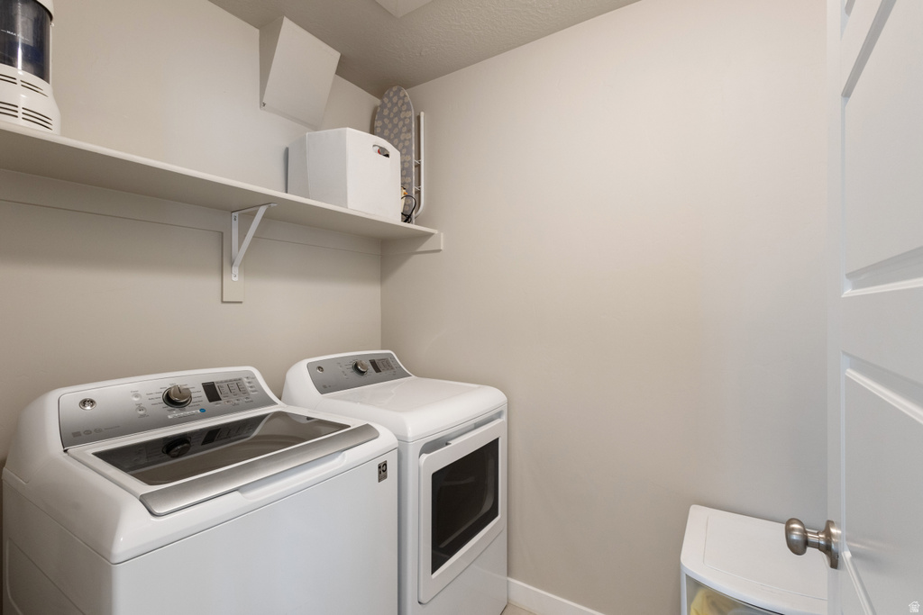 7697 W KING TOP RD Magna, UT 84044