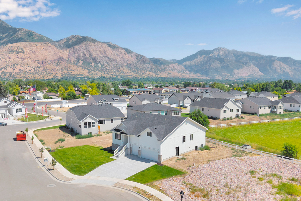 403 W 1225 N #7 Harrisville, UT 84404