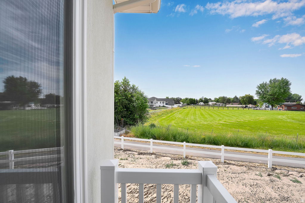 403 W 1225 N #7 Harrisville, UT 84404