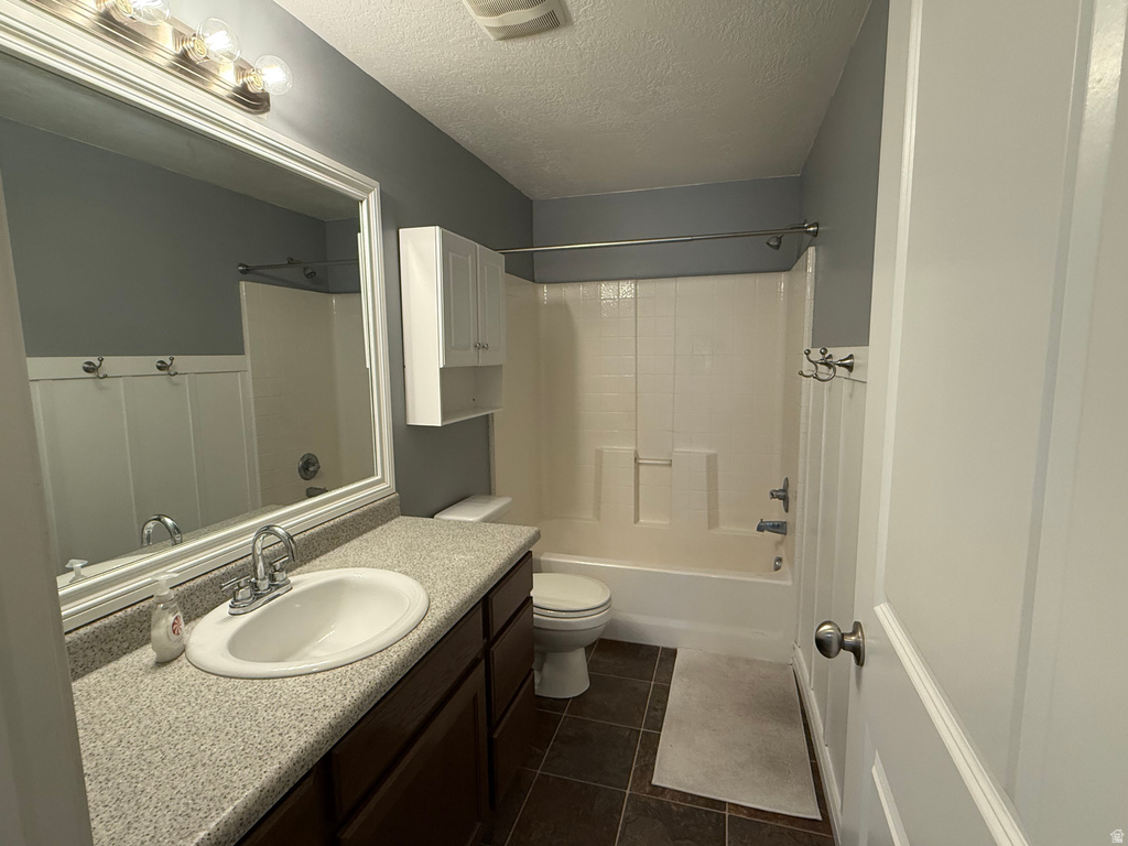 2129 N BERRA BLVD Tooele, UT 84074