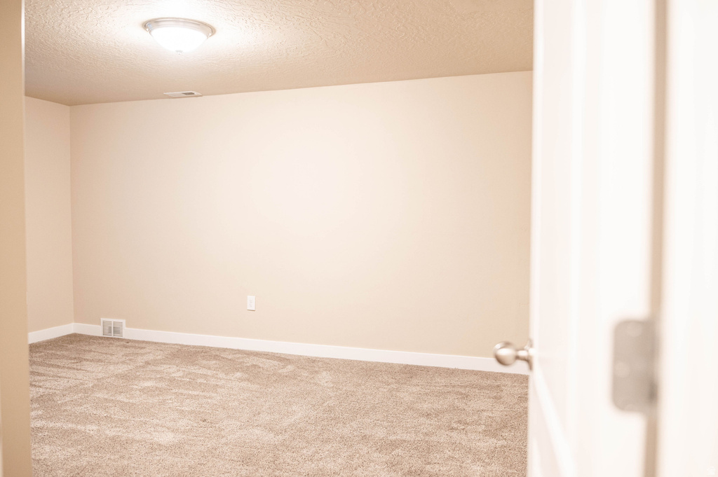 9242 N CORNWALL WAY Eagle Mountain, UT 84005