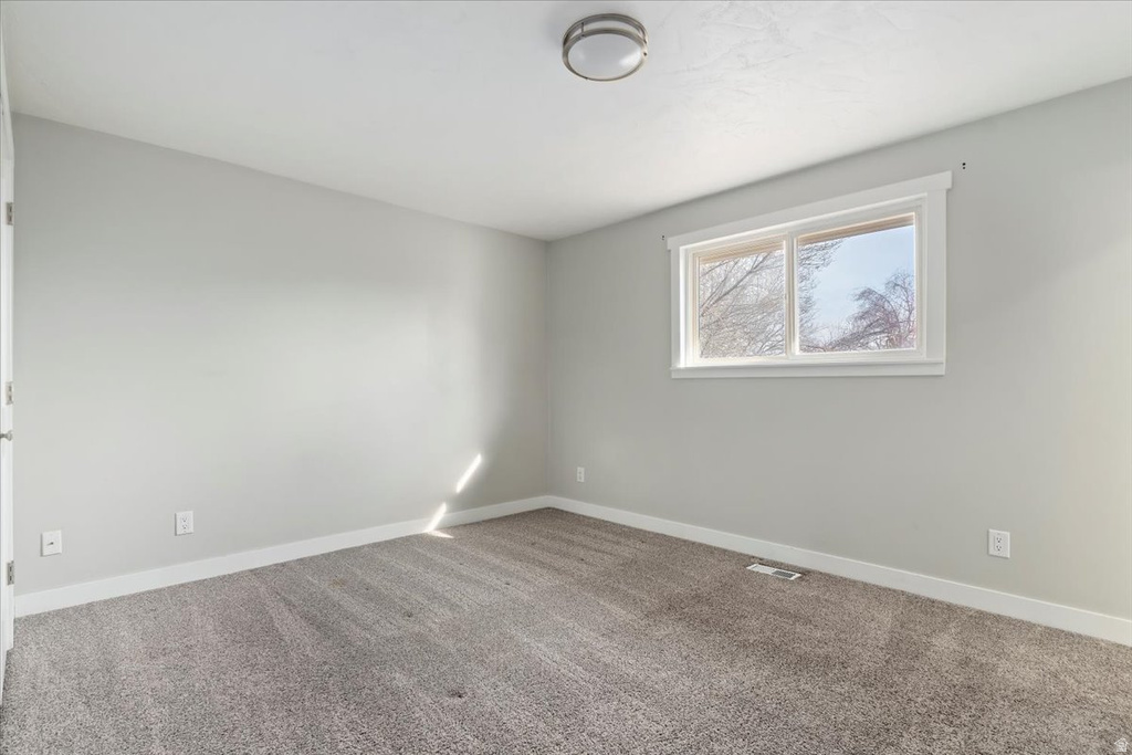 4263 S 3920 W West Valley City, UT 84120