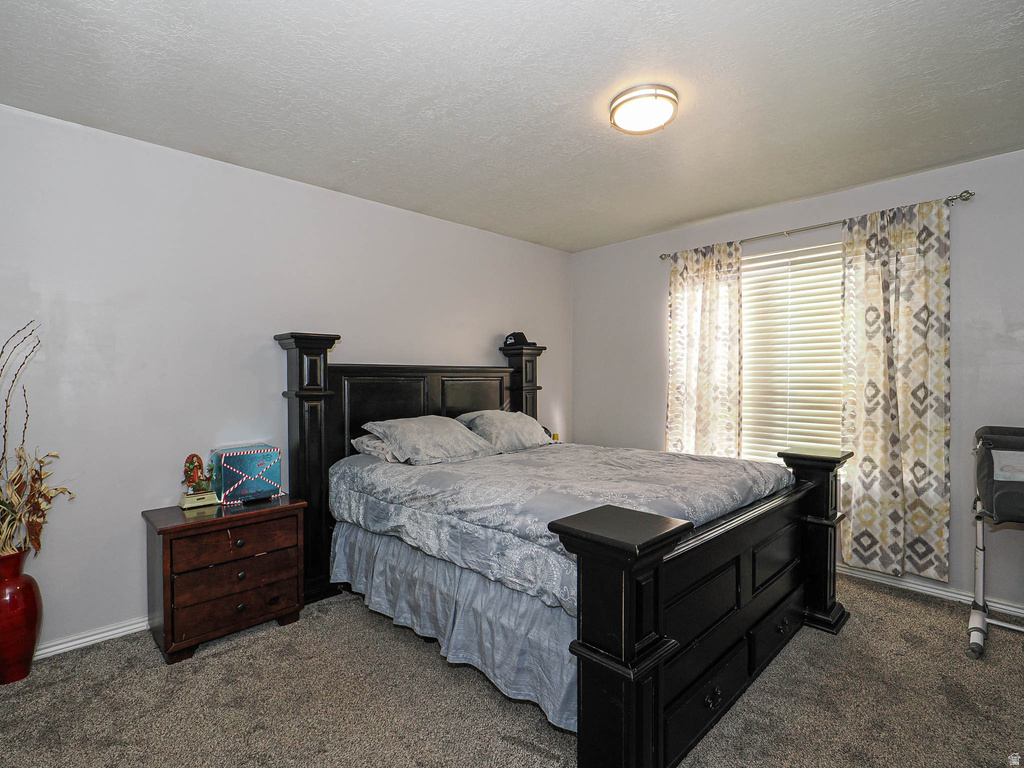 820 S WILDFLOWER CIR Ogden, UT 84404