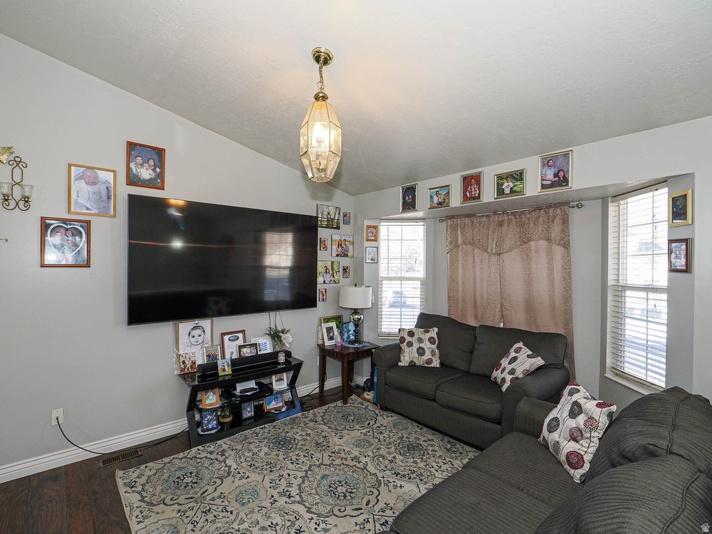 820 S WILDFLOWER CIR Ogden, UT 84404