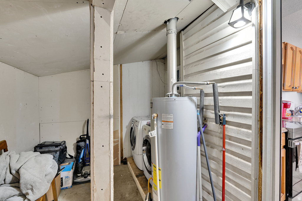 5792 S SALEM AVE Salt Lake City, UT 84118