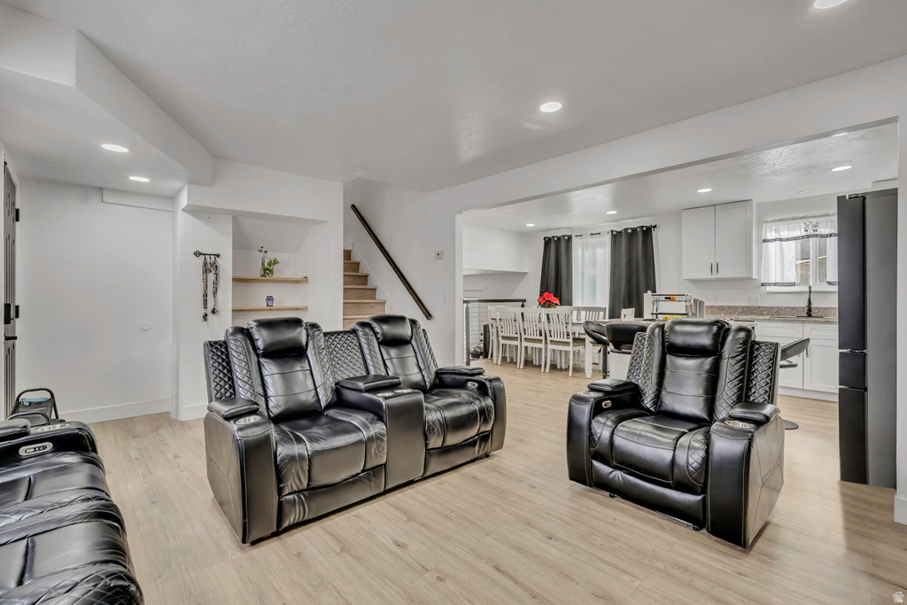 4217 W ROSE DR Salt Lake City, UT 84118