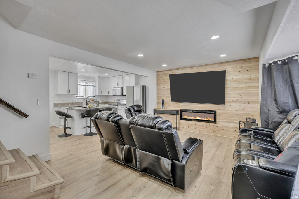 4217 W ROSE DR Salt Lake City, UT 84118