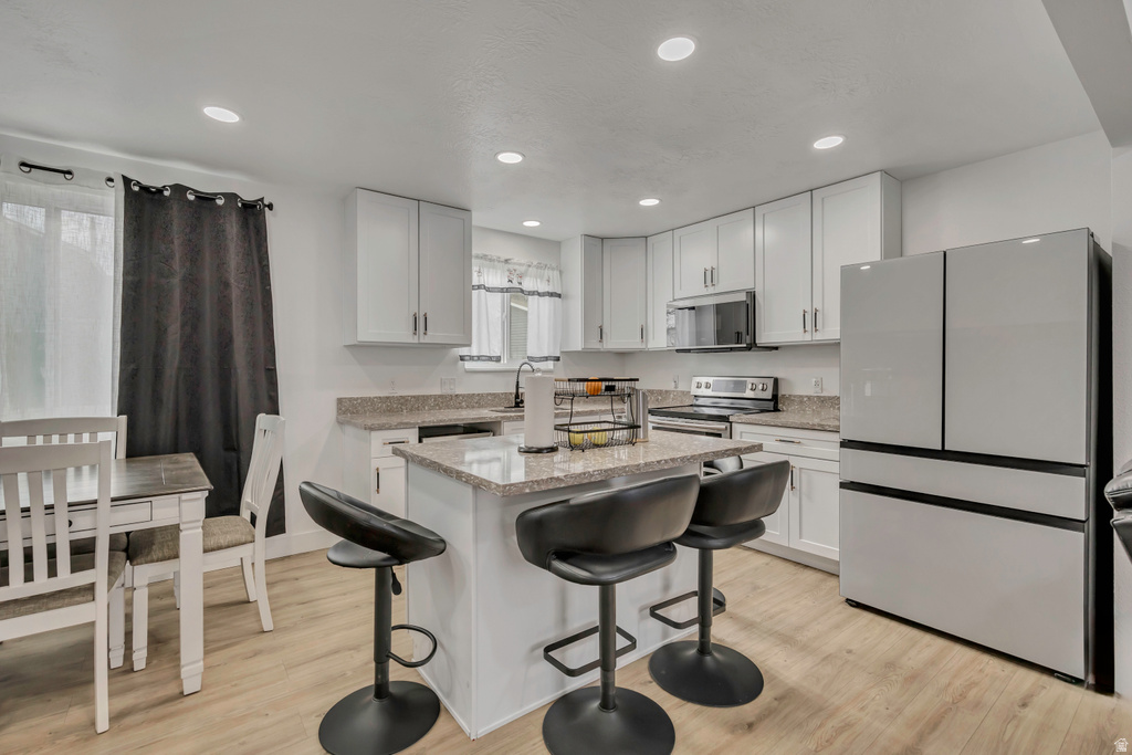 4217 W ROSE DR Salt Lake City, UT 84118