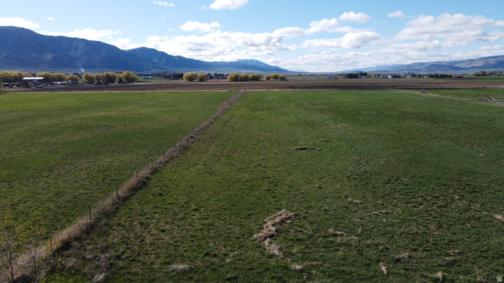 1098 W SAMARIA LN Malad City, ID 83252
