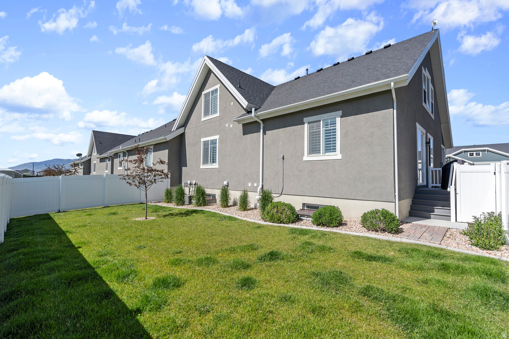 2338 N PENSTEMON WAY Lehi, UT 84048