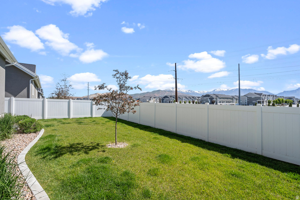 2338 N PENSTEMON WAY Lehi, UT 84048