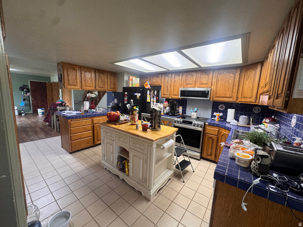 304 W WILLOW WAY Pleasant View, UT 84414