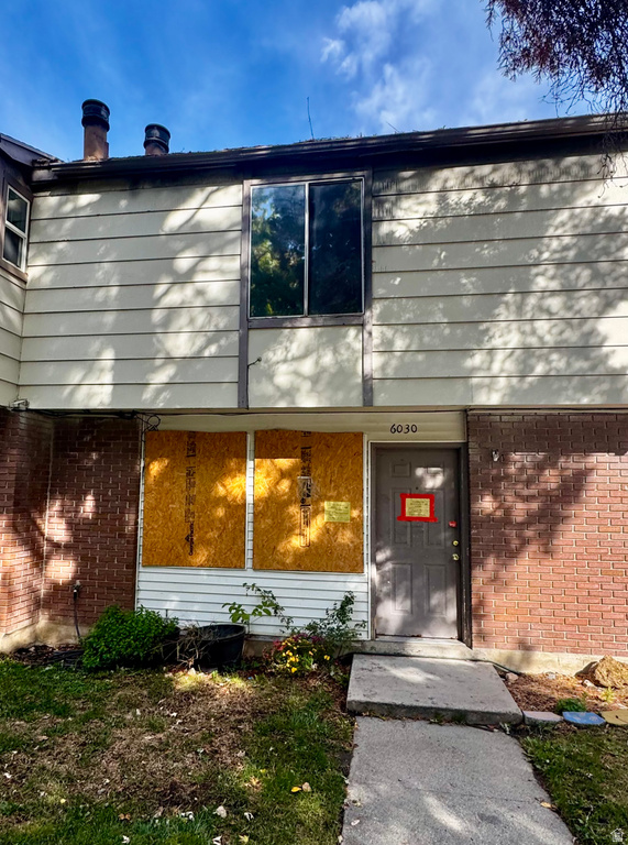 6030 S 2075 E Holladay, UT 84121