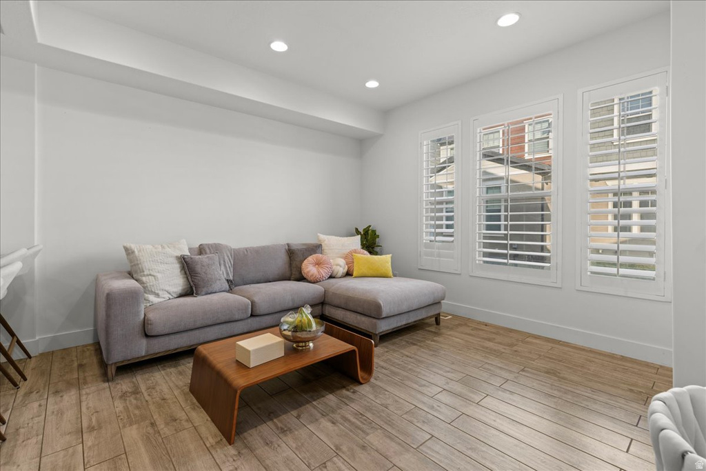 5286 W BARNSBURY LN West Valley City, UT 84120