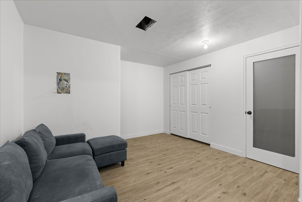 5286 W BARNSBURY LN West Valley City, UT 84120