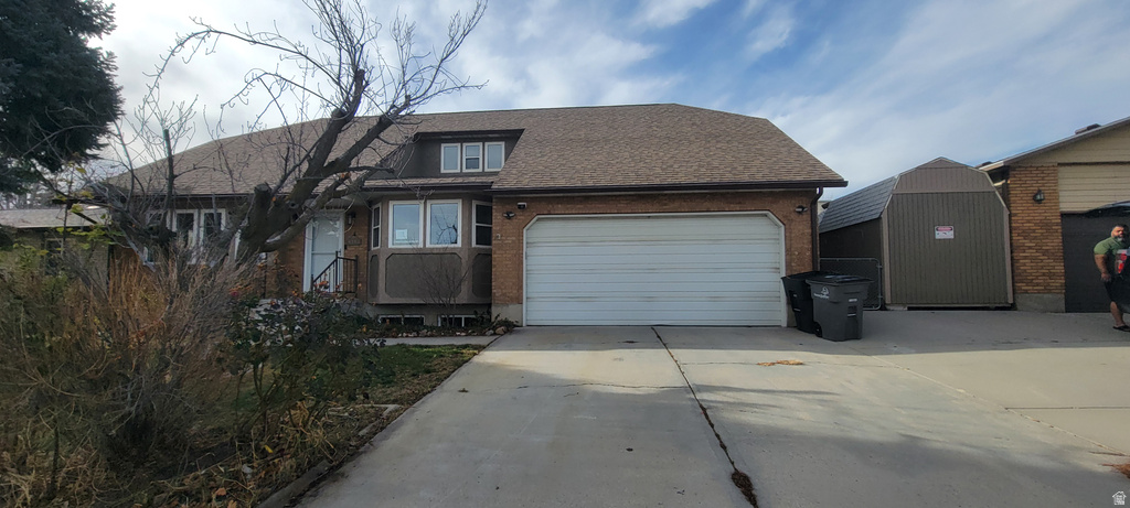 9750 S TAYSIDE DR South Jordan, UT 84009