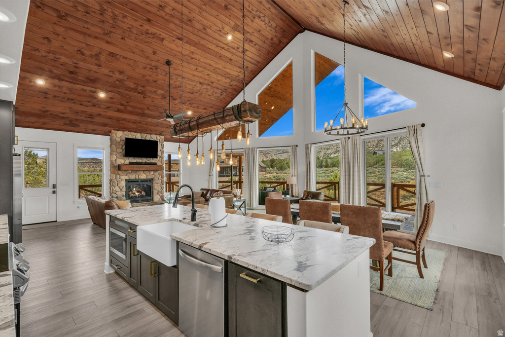 10915 PINYON PINE DR Orderville, UT 84758