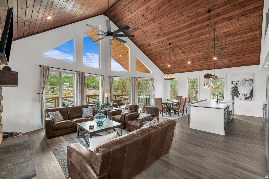 10915 PINYON PINE DR Orderville, UT 84758