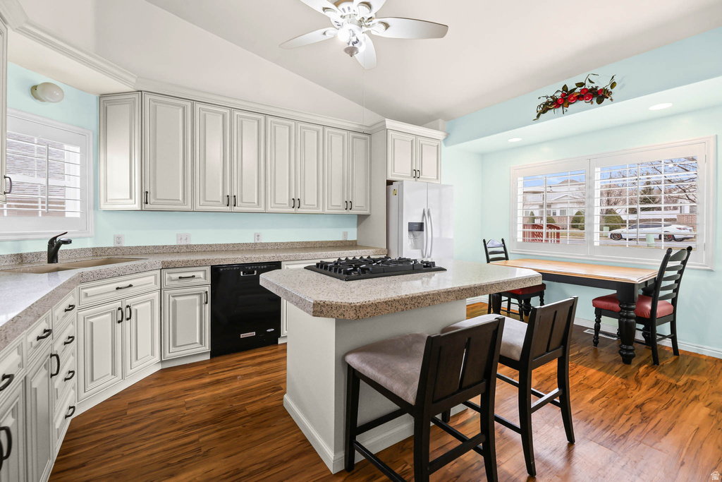 614 S OAK CT #13 Tooele, UT 84074