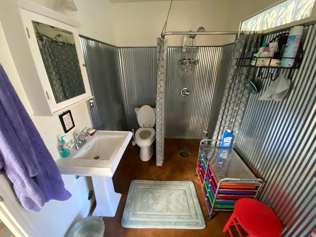  Hanksville, UT 84734