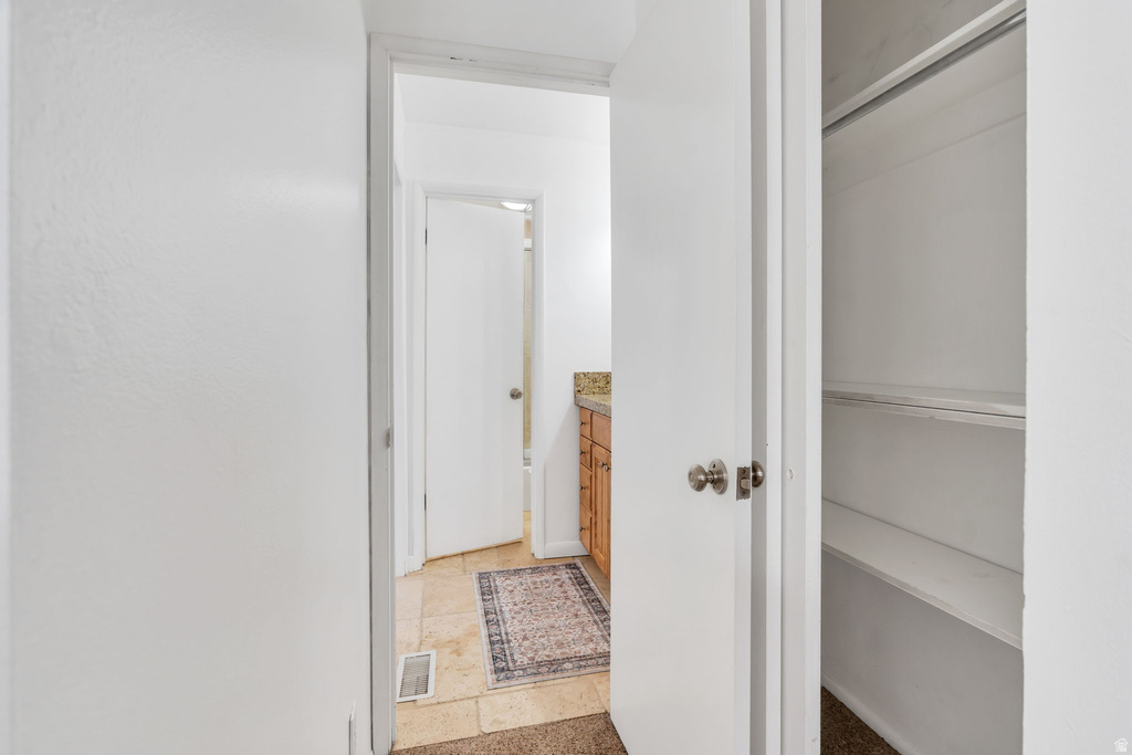 5423 S TONALEA DR Murray, UT 84107