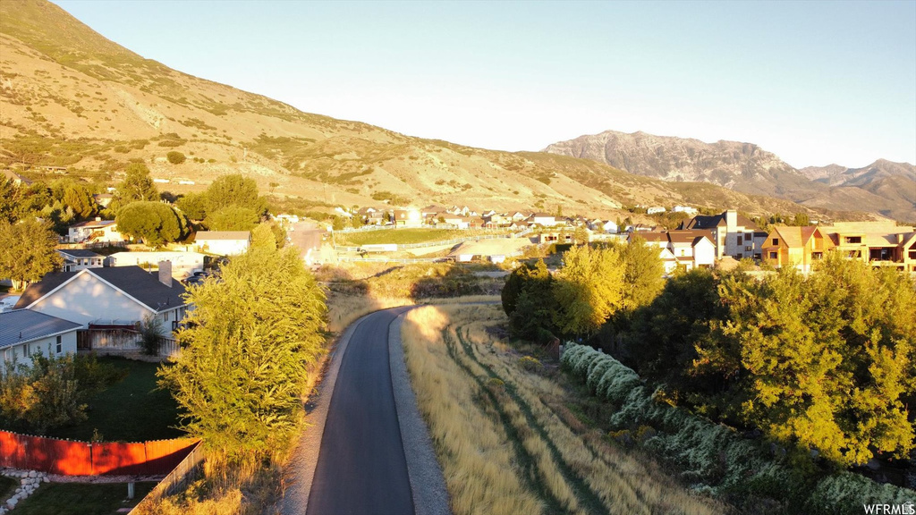 935 S 1500 E Pleasant Grove, UT 84062