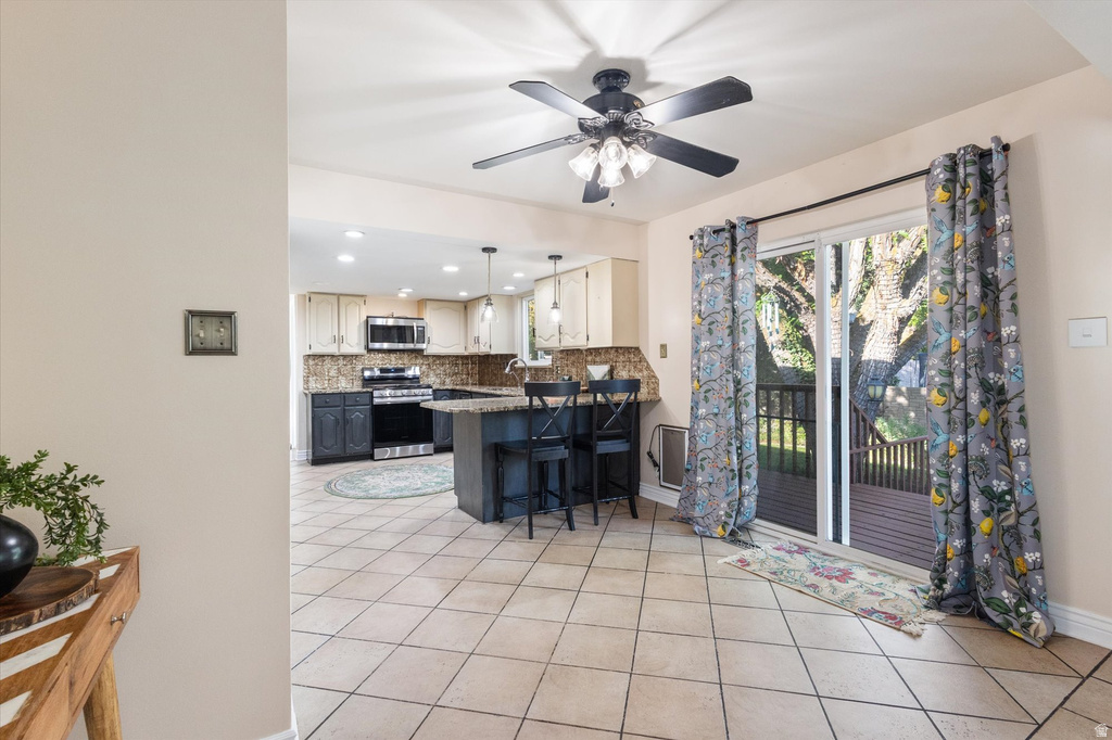 935 S 1500 E Pleasant Grove, UT 84062