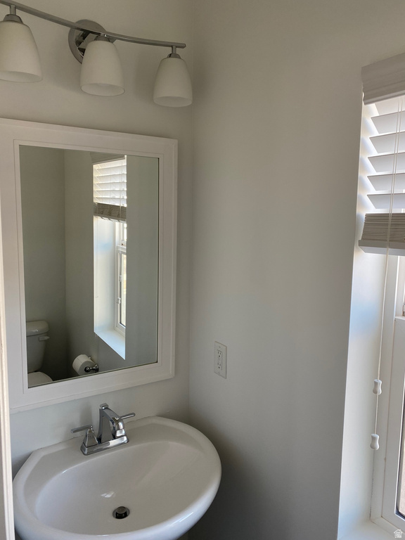 28 S RIO GRAND AVE Farmington, UT 84025