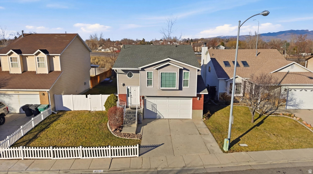 1222 W BRANDONWOOD DR Murray, UT 84123