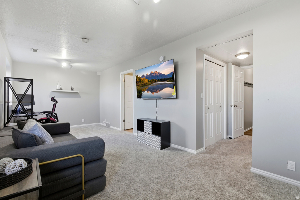 1222 W BRANDONWOOD DR Murray, UT 84123