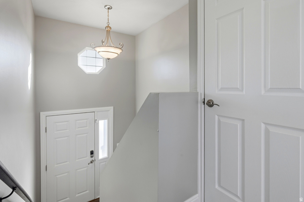 1222 W BRANDONWOOD DR Murray, UT 84123