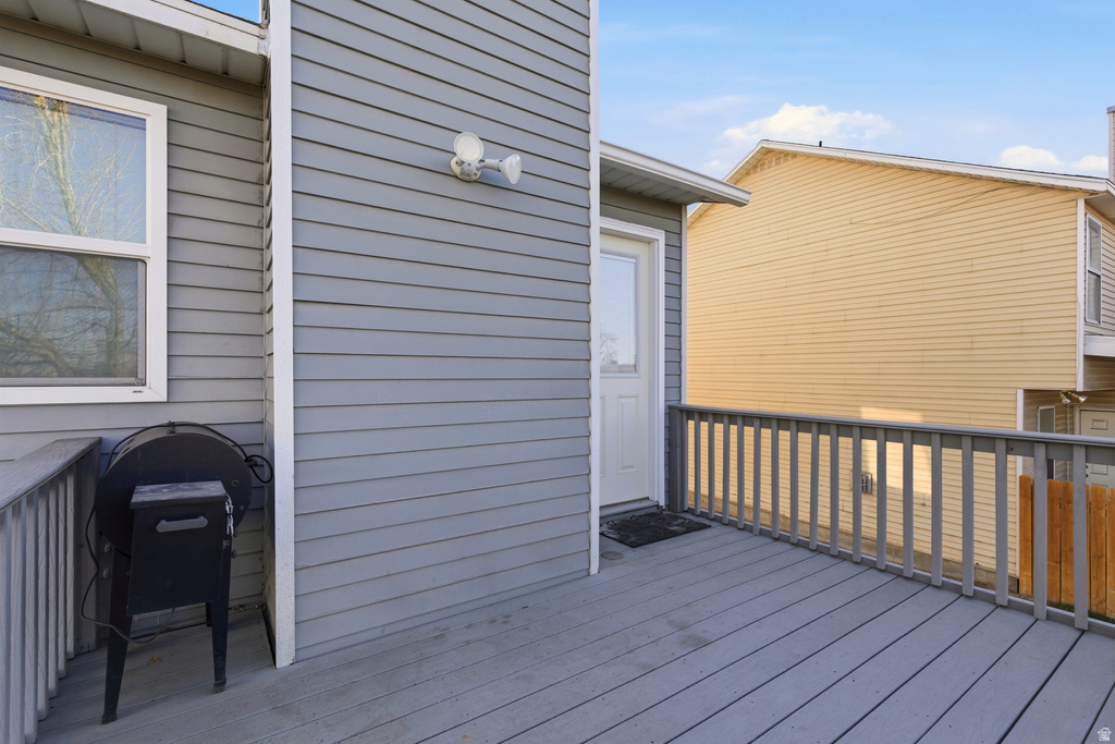 1222 W BRANDONWOOD DR Murray, UT 84123