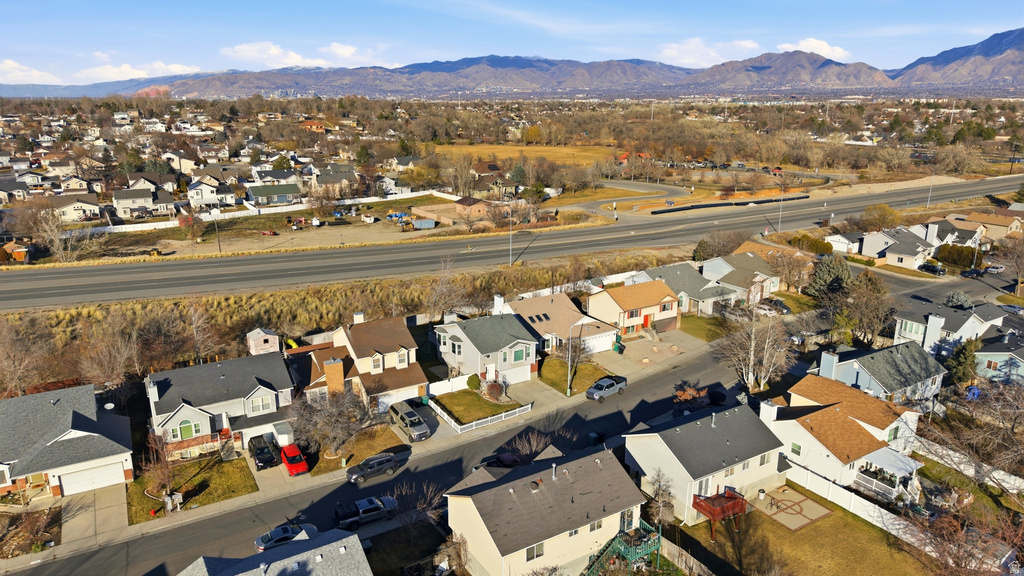 1222 W BRANDONWOOD DR Murray, UT 84123