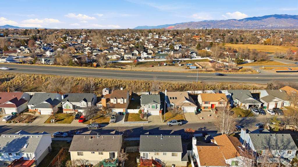 1222 W BRANDONWOOD DR Murray, UT 84123