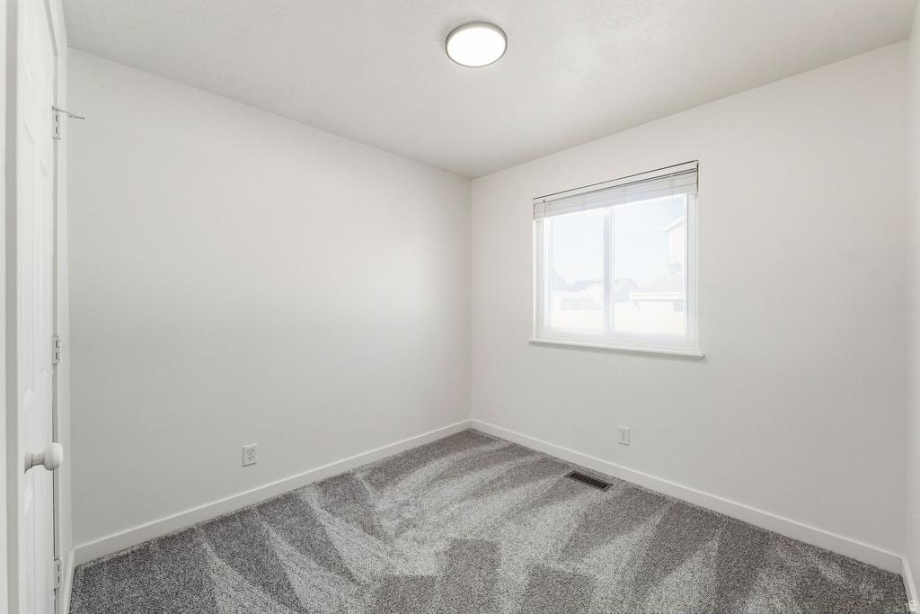 1335 E HARRIER ST Eagle Mountain, UT 84005