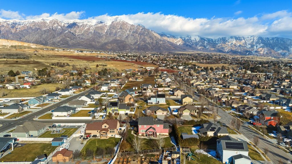 1379 W 3125 N Pleasant View, UT 84414