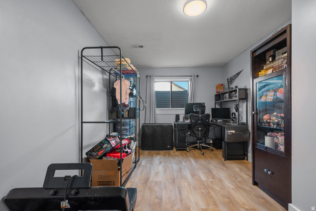 3958 S 6360 W West Valley City, UT 84128