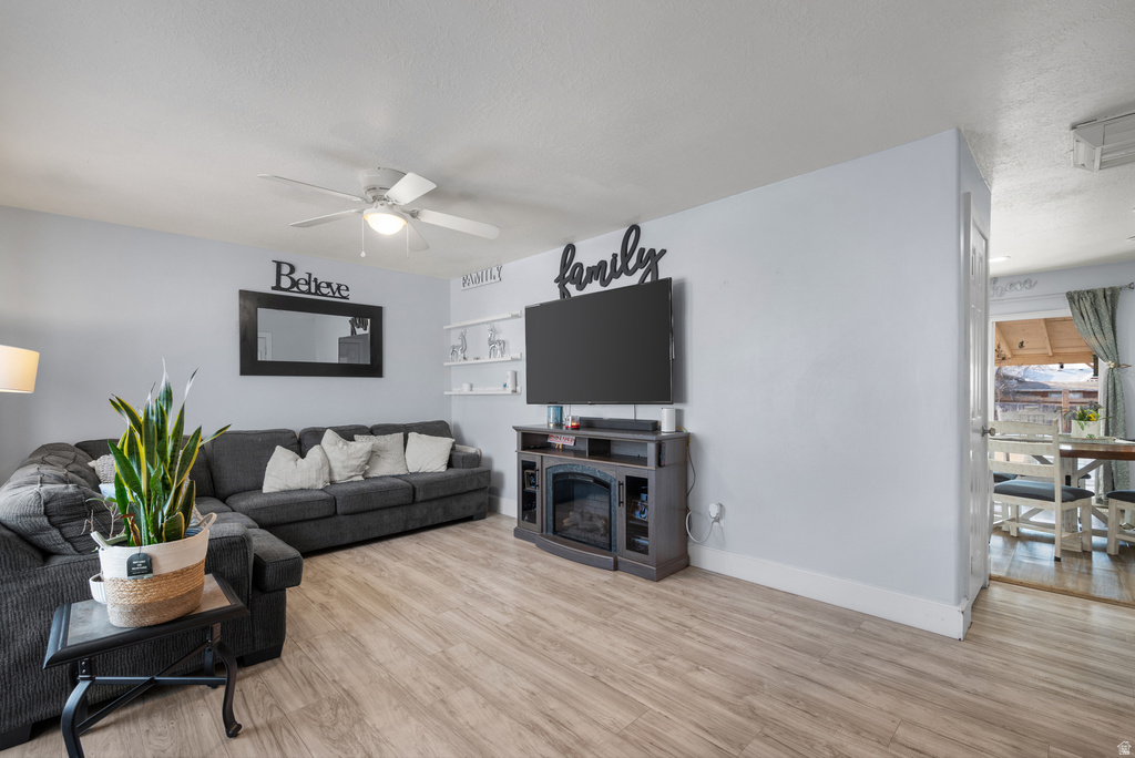 3958 S 6360 W West Valley City, UT 84128