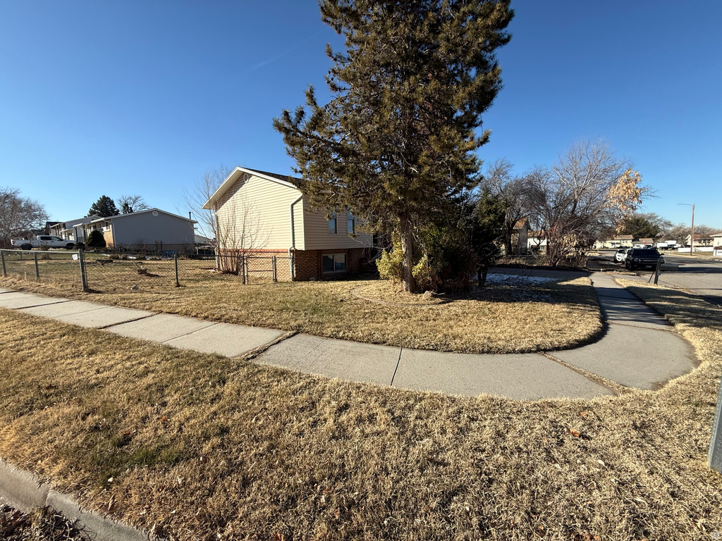 2817 W 5000 S Roy, UT 84067