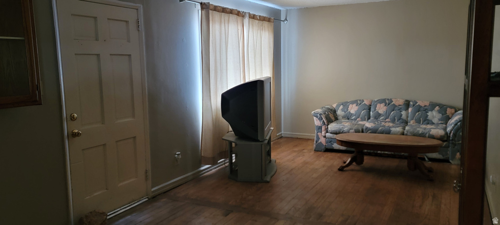 177 CARSON AVE East Carbon, UT 84520