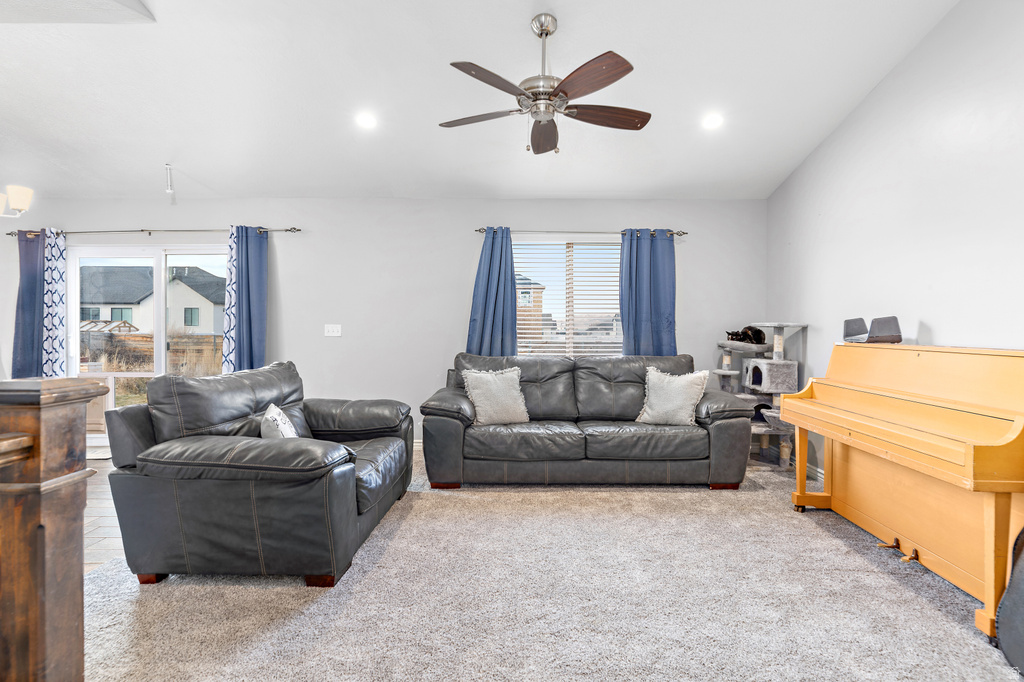 822 S 270 E Nephi, UT 84648