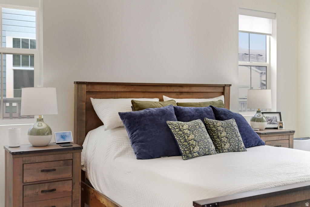 6932 W DOCKSIDER DR South Jordan, UT 84009