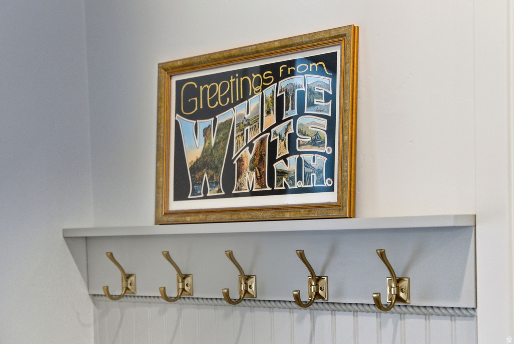 6932 W DOCKSIDER DR South Jordan, UT 84009