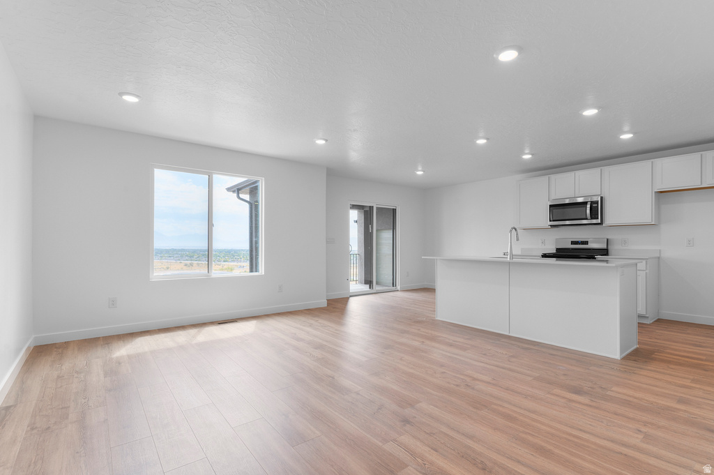 234 E GLENCOE DR #1064 Lehi, UT 84048