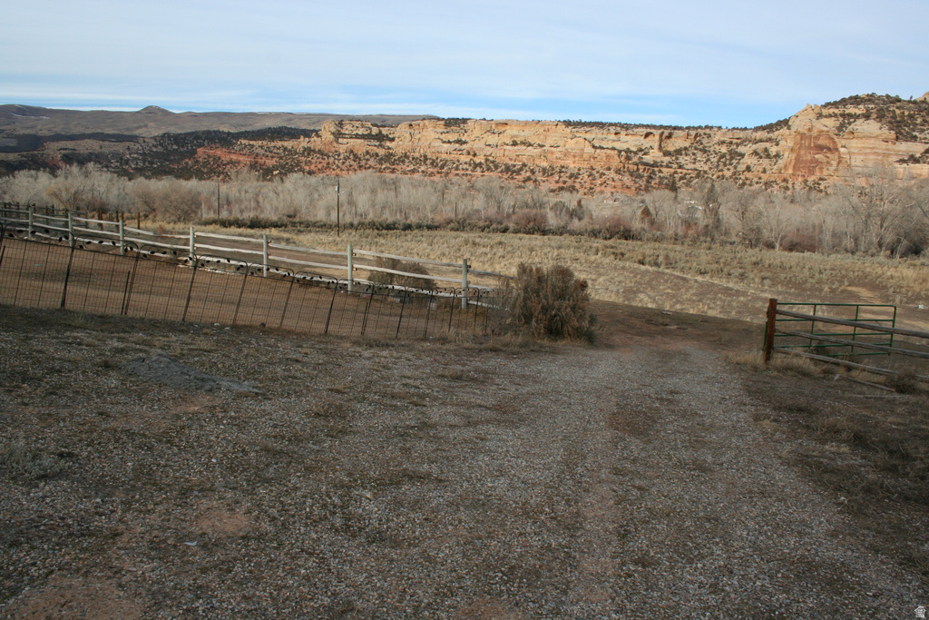 5868 N DRY FORK CANYON RD Vernal, UT 84078