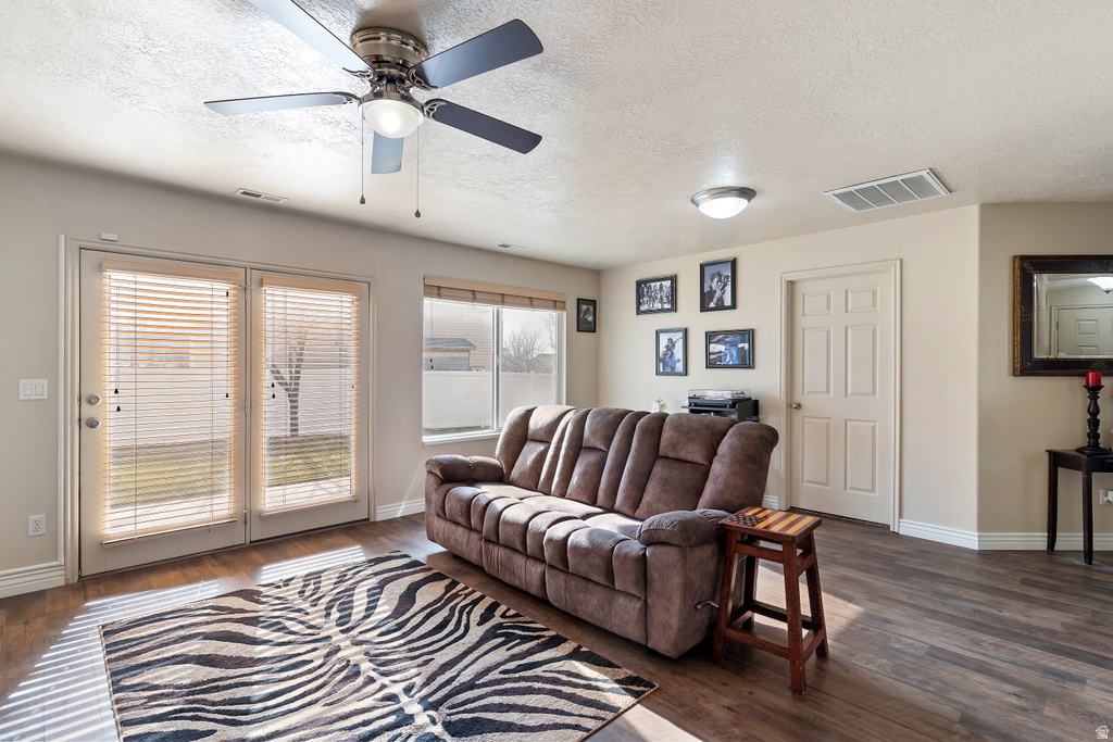 955 W ALTON DR North Salt Lake, UT 84054