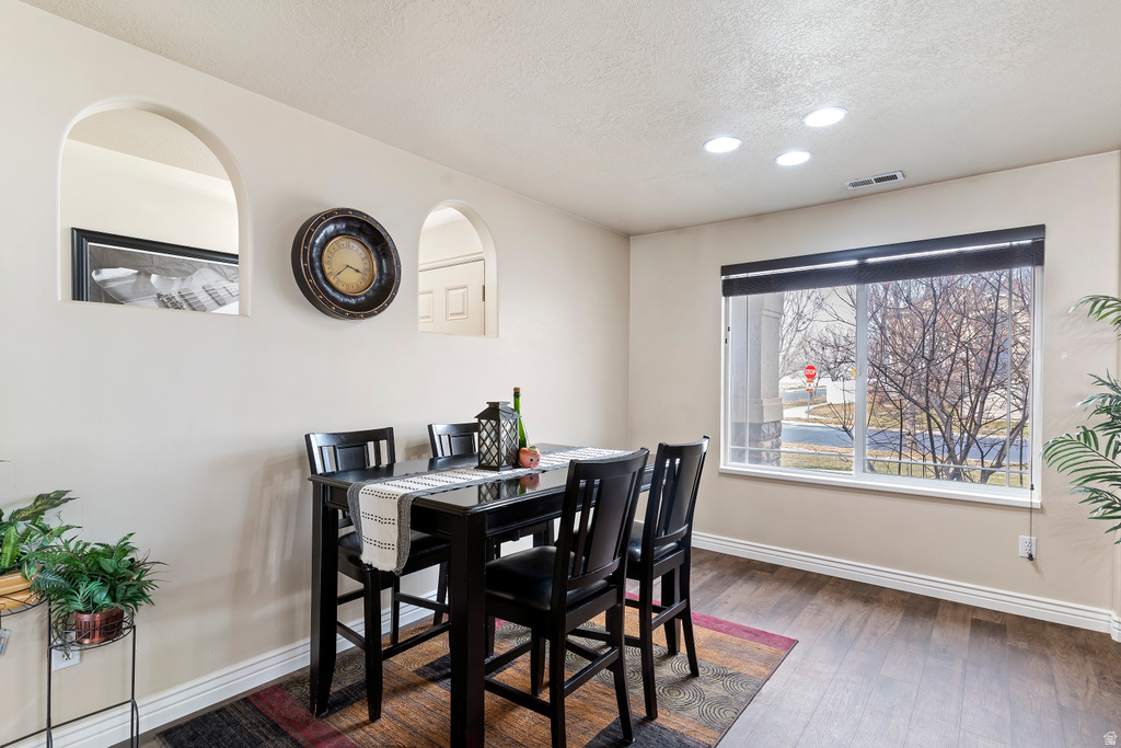 955 W ALTON DR North Salt Lake, UT 84054