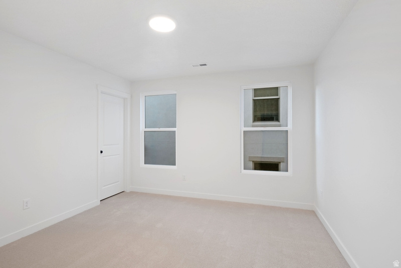 11392 S WATERCOURSE RD #375 South Jordan, UT 84009