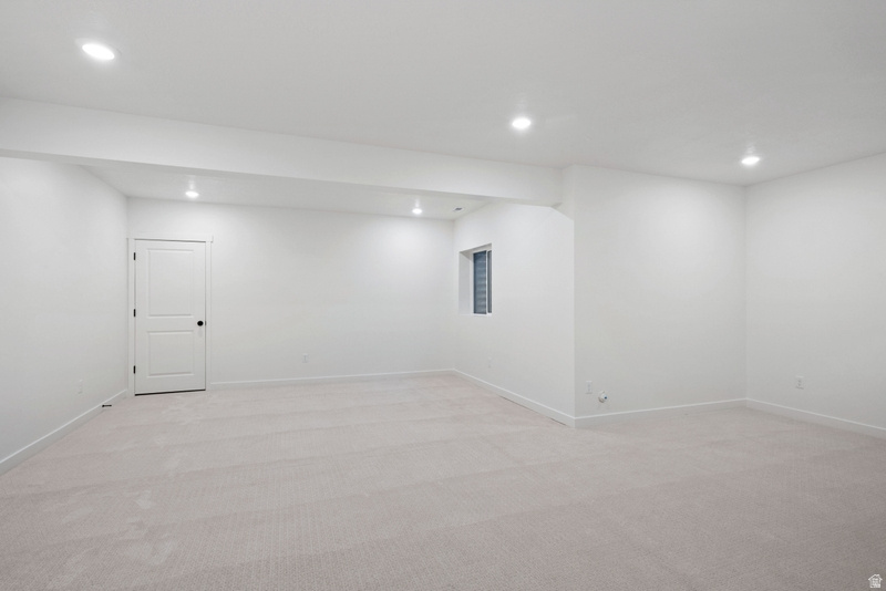 11392 S WATERCOURSE RD #375 South Jordan, UT 84009